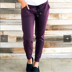 Zyia Plum Unwind Joggers